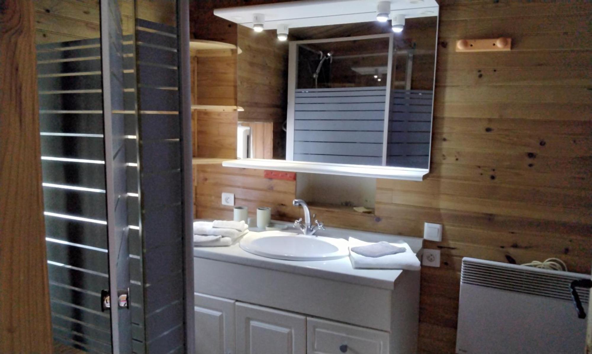 Cabanon 50M2 Villa Meounes-les-Montrieux Bagian luar foto